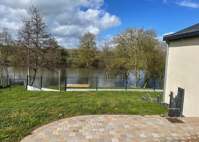 بيت للعطل Cosy A Avec Terrasse Et Vue Riviere - Fr-1-410-424